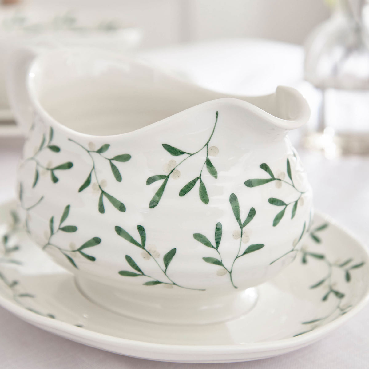 Sophie Conran Mistletoe Sauce Boat & Stand image number null